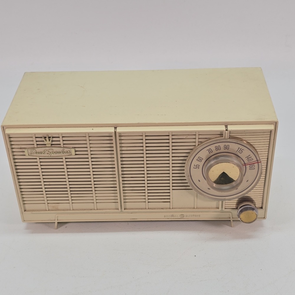 Vintage General Electric T-142D Dual Speaker AM Table Radio Mid Century Works